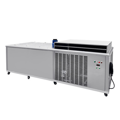 尼日利亞太陽能板冰甎機大産能3噸大冰塊機運輸保鮮冰條機