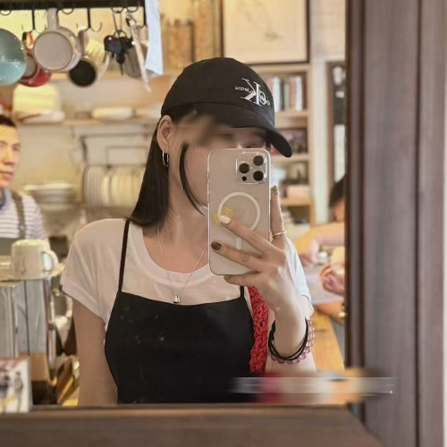 適用蘋果16磁吸小米17promax手機殼mate70保護套透明15pro晶透PC 適用蘋果16磁吸小米17promax手機殼mate70保護套透明15pro晶透PC