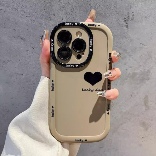 Lucky day小愛心適用蘋果17手機殼iphone14promax泡芙矽膠16/13