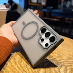 適用三星S25Ultra手機殼磁吸磨砂膚感透明GalaxyS24FE防摔保護套