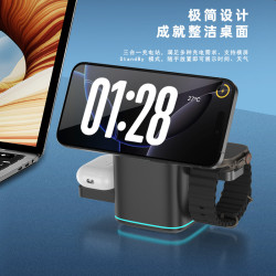 qi2三合一金屬無線充電器旋轉15W磁吸無線快充適用蘋果手機手錶