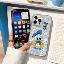 可愛唐老鴨iphone16pro適用15promax手機殼蘋果14pro卡通13大孔12