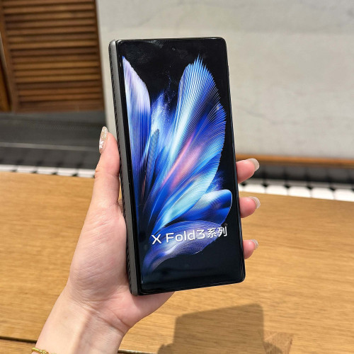 適用vivoxfold3手機殼碳纖維中軸保護XFold3pro腕帶支架防摔硬殼