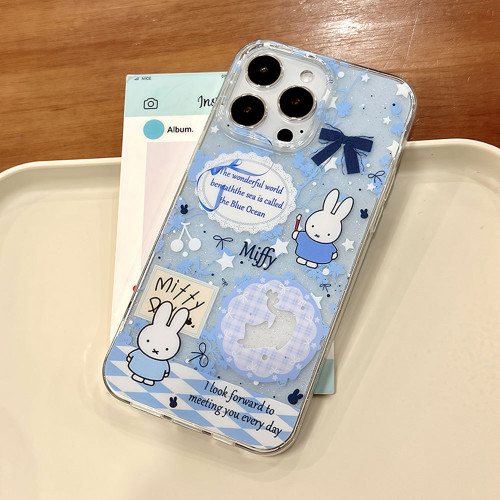 適用蘋果16pro可愛米菲13卡通手機殼大孔透明iphone15閃粉保護套
