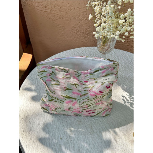 2023高顔值可攜式布藝化妝包大容量收納包女士洗漱用品化妝手提包