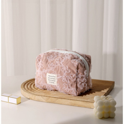 韓版立體蕾絲綉花燈芯絨化妝包高顔值護膚品收納包可攜式洗漱包 韓版立體蕾絲綉花燈芯絨化妝包高顔值護膚品收納包可攜式洗漱包