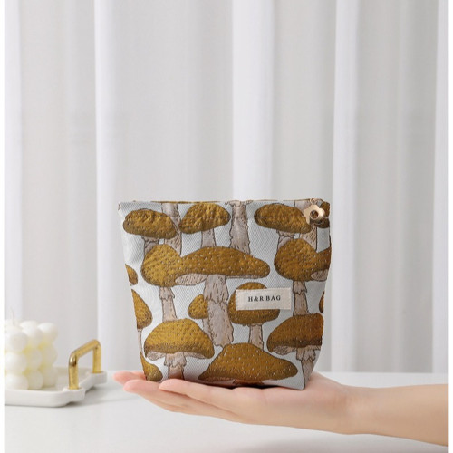 文藝復古提花蘑菇化妝包可攜式洗漱包內膽包旅行護膚品收納袋帆布包 文藝復古提花蘑菇化妝包可攜式洗漱包內膽包旅行護膚品收納袋帆布包