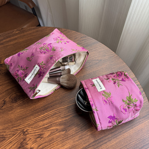 花朵化妝包可攜式護膚品收納包帆布小包內膽包旅行洗漱包錢包 花朵化妝包可攜式護膚品收納包帆布小包內膽包旅行洗漱包錢包