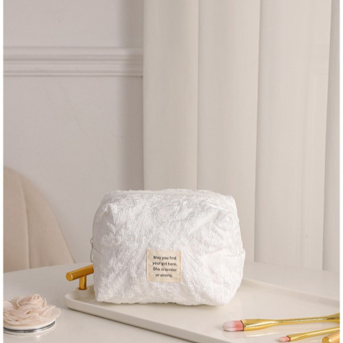 化妝包in’s清新浮雕化妝包大容量高級感可攜式收納包枕頭包洗潄包 化妝包in’s清新浮雕化妝包大容量高級感可攜式收納包枕頭包洗潄包