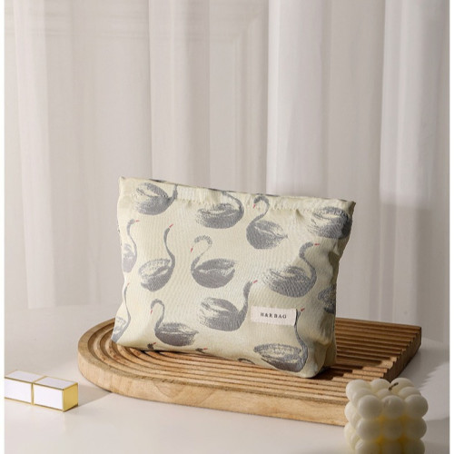 新款小清新天鵞提花撞色化妝袋旅行化妝收納包手拿包內膽包帆布包 新款小清新天鵞提花撞色化妝袋旅行化妝收納包手拿包內膽包帆布包