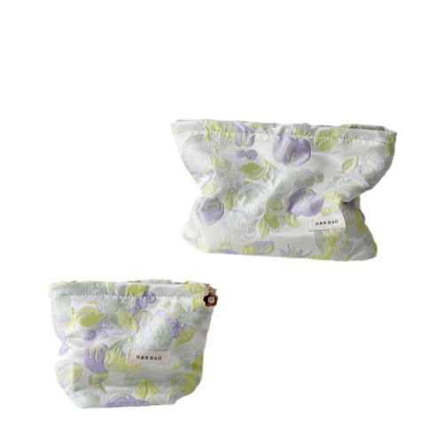 新款清新少女花朵化妝包in’s大容量旅行護膚品收納包化妝袋零錢 新款清新少女花朵化妝包in’s大容量旅行護膚品收納包化妝袋零錢