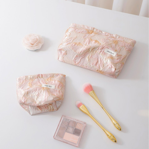 新款小清新提花花朵化妝袋大容量旅行護膚品收納包手拿包內膽包 新款小清新提花花朵化妝袋大容量旅行護膚品收納包手拿包內膽包