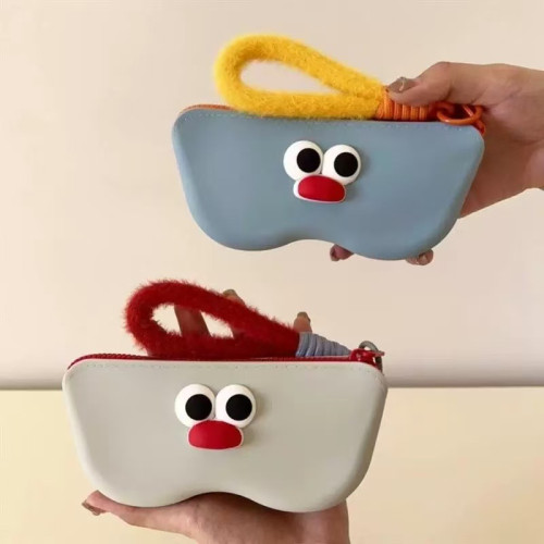 卡通可愛可攜式矽膠眼鏡袋撞色墨鏡太陽鏡保護套掛包眼鏡盒收納包 卡通可愛可攜式矽膠眼鏡袋撞色墨鏡太陽鏡保護套掛包眼鏡盒收納包