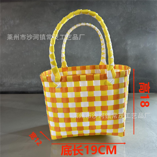 新款撞色編織包 塑膠菜籃子 休閒百搭女包 出遊旅行包斜編籃子 新款撞色編織包 塑膠菜籃子 休閒百搭女包 出遊旅行包斜編籃子