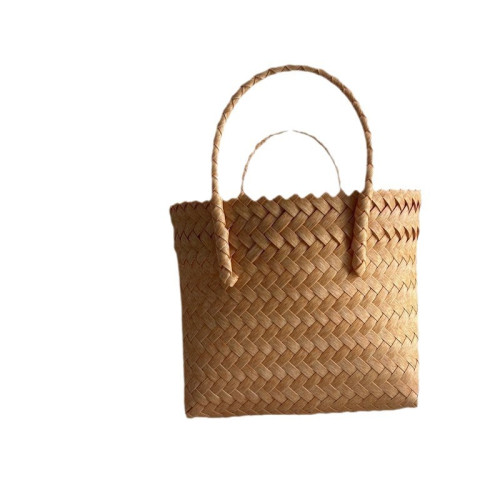 新款撞色編織包 塑膠菜籃子 休閒百搭女包 出遊旅行包斜編籃子 新款撞色編織包 塑膠菜籃子 休閒百搭女包 出遊旅行包斜編籃子