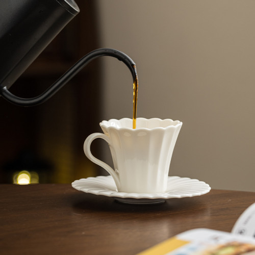 原創花瓣花朵陶瓷咖啡杯碟套裝茶杯禮盒拉花杯意式濃縮咖啡杯 原創花瓣花朵陶瓷咖啡杯碟套裝茶杯禮盒拉花杯意式濃縮咖啡杯