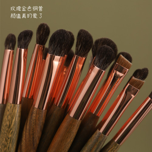 仙寶蘭青呈玉毛混黃狼尾毛眼影刷鋪色刷暈染眼尾下眼影細節刷綠檀