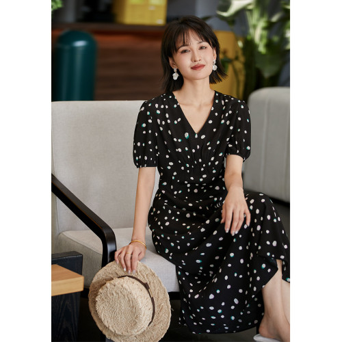 溫柔花海~漫舞裙！優雅法式風/花瓣印花氣質V領連衣裙新笑涵閣の