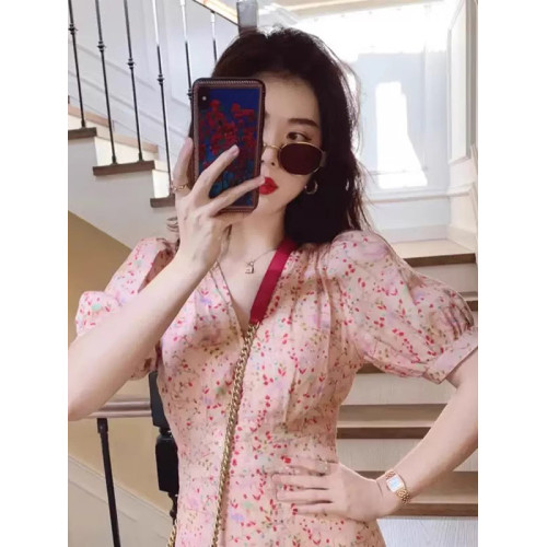 XZOXZO茶歇法式復古初戀可鹽可甜溫柔粉色碎花連衣裙子顯瘦長裙夏