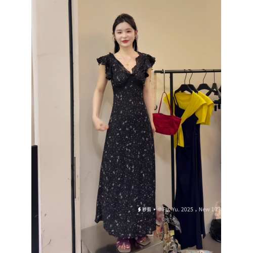 法式小飛袖黑色v領碎花連衣裙子女夏季2025新款夏日絕美蕾絲長裙