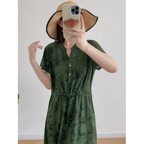 棉綢連衣裙女2024年夏季薄款收腰顯瘦立領碎花中長裙人造棉沙灘裙