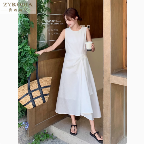 ZYRODIA 白色連衣裙女夏季2025年新款設計感收腰飄帶無袖背心裙子
