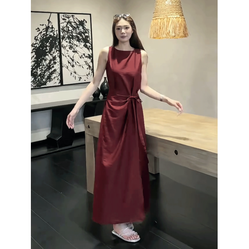 法式復古紅色無袖背心連衣裙女2025夏季新款顯瘦系帶收腰過膝長裙
