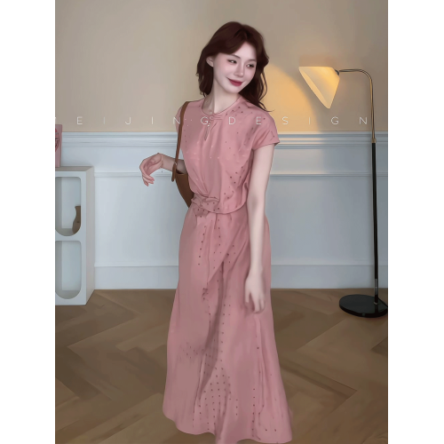 法式甜美風收腰系帶短袖連衣裙女2025年夏季新款寬松減齡粉色長裙