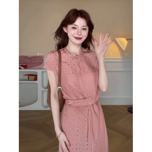 法式甜美風收腰系帶短袖連衣裙女2025年夏季新款寬松減齡粉色長裙