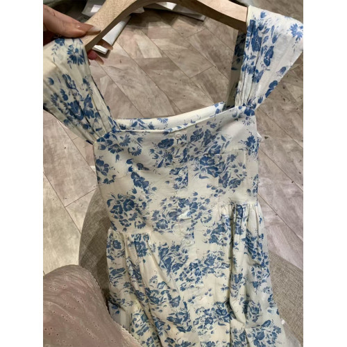法式藍色碎花棉質收腰吊帶連衣裙女夏大擺度假小清新青花瓷連衣裙