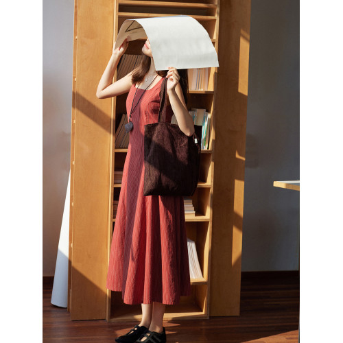 「MISAZ」一眼愛上的條紋！公主線分割 多片式魚尾裙擺方領連衣裙