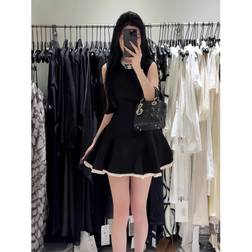 法式千金風黑色無袖背心連衣裙子女氣質收腰內搭小個子蓬蓬裙