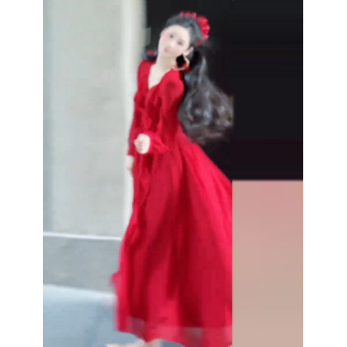 法式v領紅色收腰長袖連衣裙子女裝夏季2025新款今年流行漂亮長裙