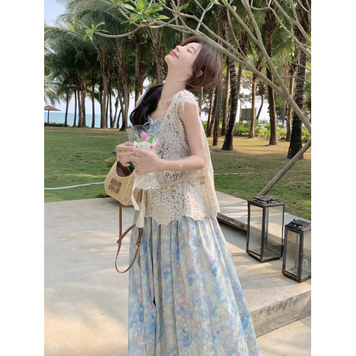 多巴胺穿搭藍色碎花連衣裙套裝女夏2025新款蕾絲罩衫度假裙兩件套