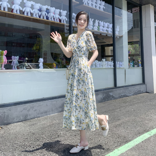 【硃珠同款】YAGONGZHU 藍色碎花連衣裙喇叭袖氣質裙子到腳踝長裙