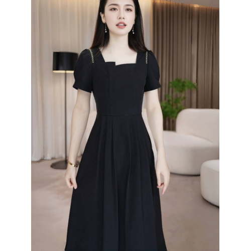 高級真絲連衣裙女夏2026新款今年流行爆款高腰顯瘦上流社會小個子