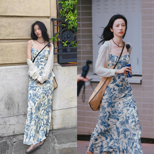 周雨彤同款女裝度假風少女感氣質藍色碎花吊帶連衣裙長裙打底裙