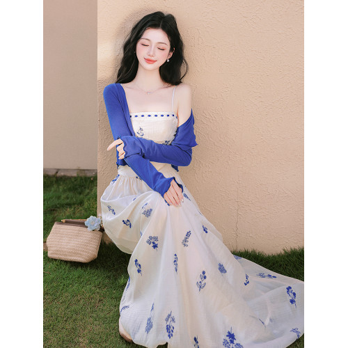 法式小衆設計溫柔氣質減齡吊帶連衣裙夏日藍色顯白超仙絕美小裙子