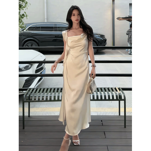 法式氣質飄帶蕩領褶皺吊帶連衣裙女2025夏季新款緞面開叉包臀長裙