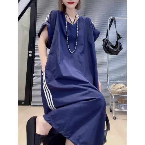 2025夏季新款撞色側條紋短袖連衣裙女洋氣百搭寬松長款過膝長裙潮