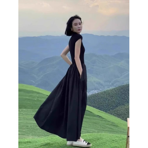XZOXZO法式黑色連衣裙女赫本風氣質小衆設計感長裙子夏季2025新款