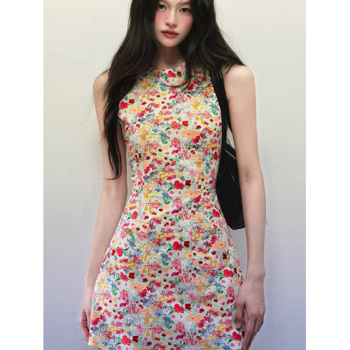 法式度假風熱夏紅色小碎花背心連衣裙女夏季圓領修身收腰無袖短裙