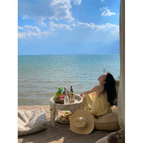 大理洱海法式拍照裙子西雙版納長裙女海南三亞度假沙灘吊帶連衣裙