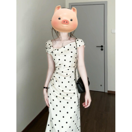 法式高級感波點連衣裙子女2025新款爆款夏季穿搭氣質掐腰顯瘦長裙