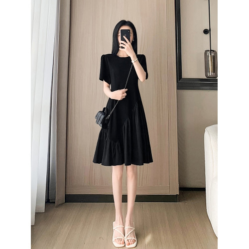 小個子赫本風黑色連衣裙女夏2025新款高級感法式氣質顯瘦a字裙子