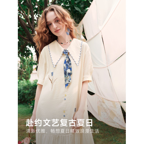 兩三事法式襯衫連衣裙2025新款夏季印花刺綉寬松短袖長裙濃情香鬱