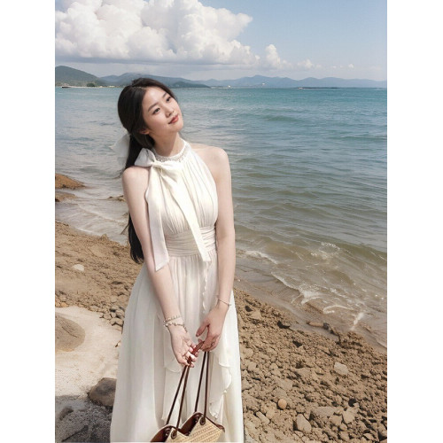 法式甜美溫柔風無袖掛脖連衣裙夏季小衆高級感收腰荷葉邊仙女長裙