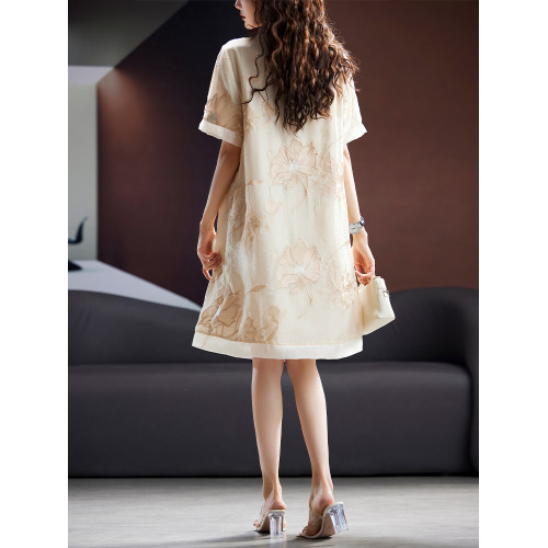 素木氣質掛墜刺綉連衣裙女夏季復古大碼女裝2025年新款新中式裙子