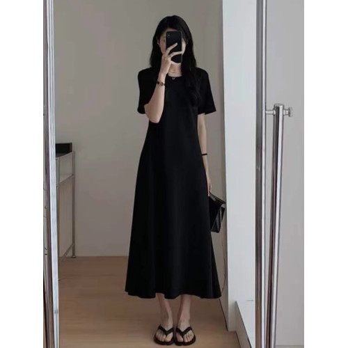 歐洲站小心機露背設計感黑色連衣裙女夏季寬松顯瘦簡約赫本風長裙