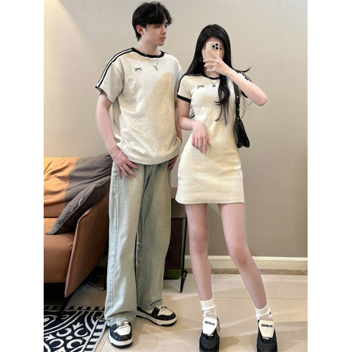 情侶裝夏裝一裙一衣設計感小衆潮牌短袖男t恤女裙子2024新款夏季